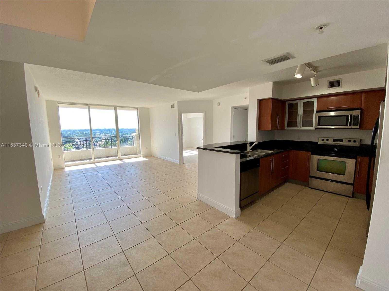 3232 22nd ST 803, Miami, Condo,  for rent, Tejeda Real Estate Inc. 