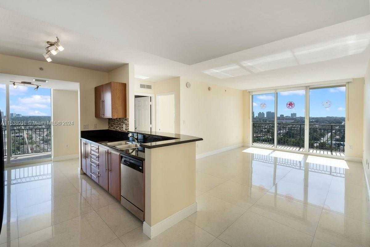 3232 22nd St 1701, Miami, Condo,  for rent, Tejeda Real Estate Inc. 